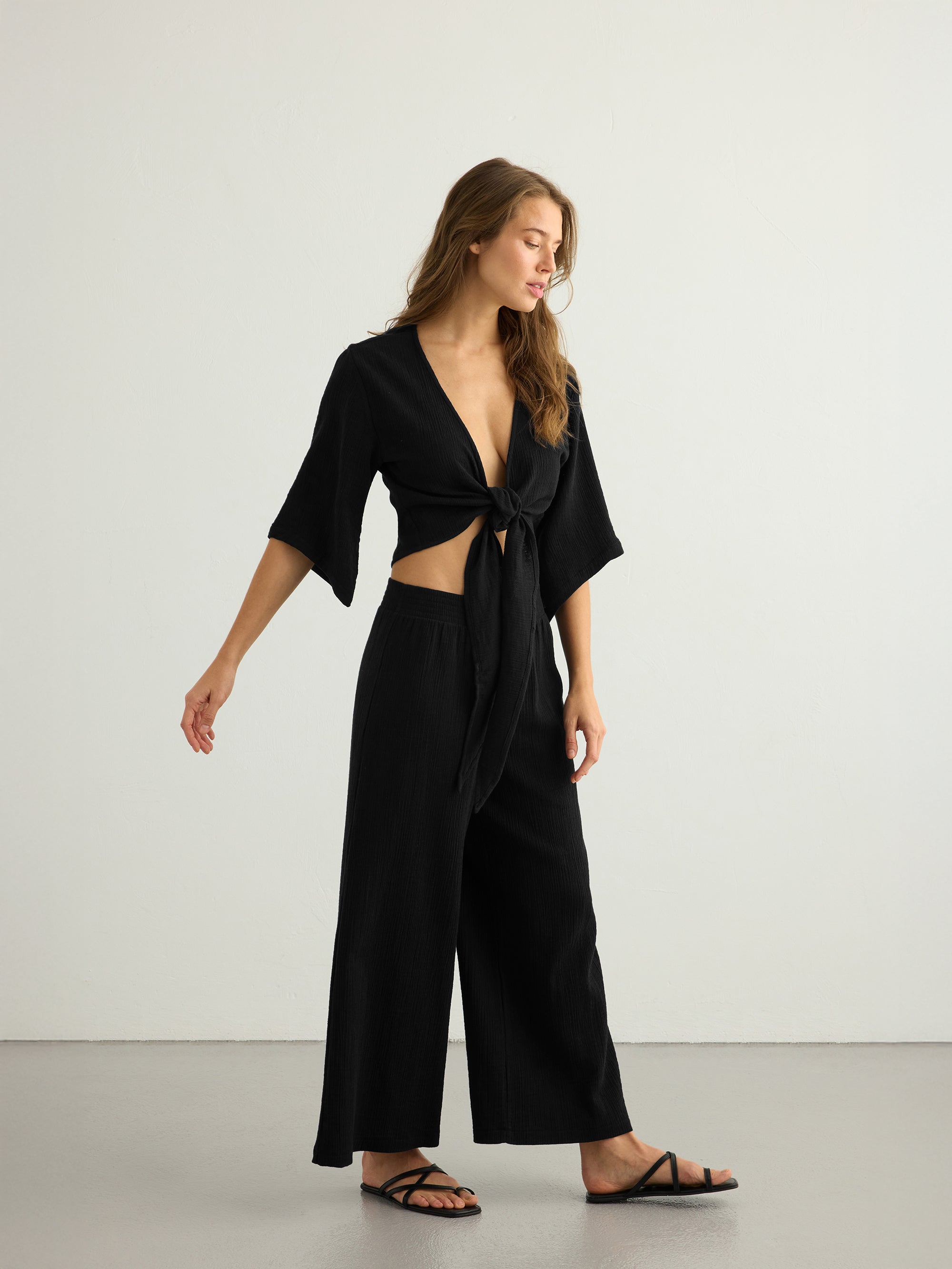 Aura Wrap Top - Black - Sumiye Co