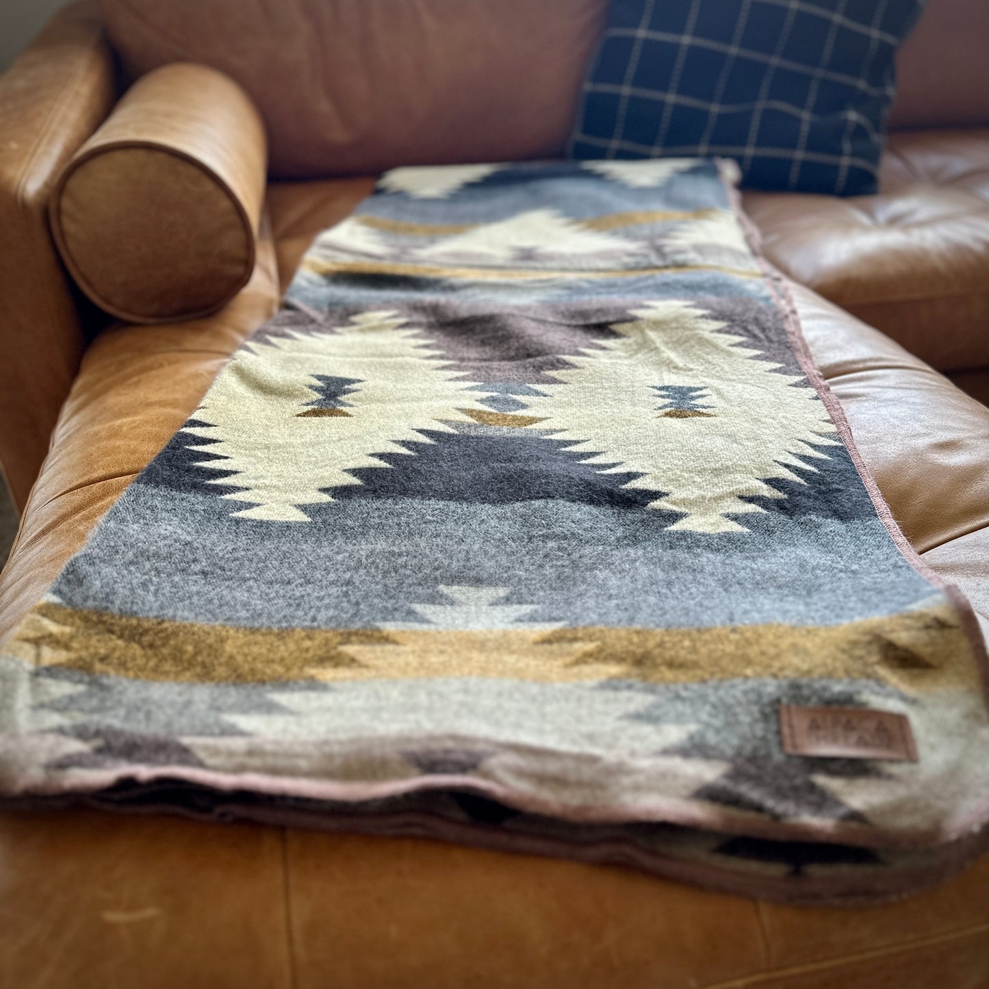 Alpaca Wool Blanket - Rocky 90" x 78”