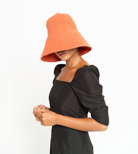 BLOOM Crochet Hat, in Burnt Sienna - Sumiye Co