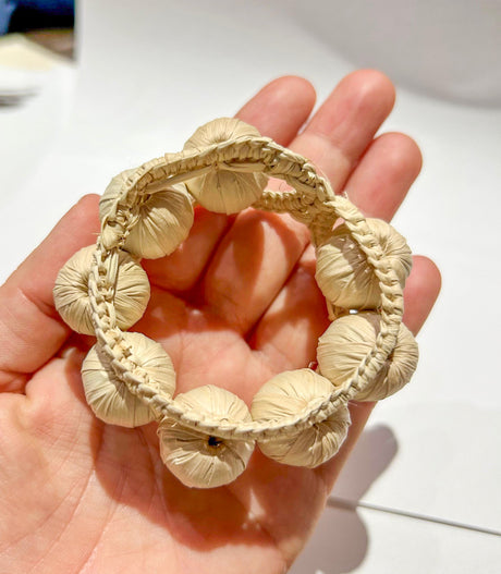 Woven Beads Napkin Ring – Table Decor Colombia - Sumiye Co