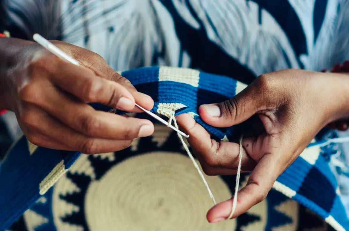 Carmen Wayuu Crochet Crossbody | Bucket Bag Lombia + Co.