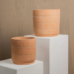 Grid Terracotta Planter - Large - Sumiye Co