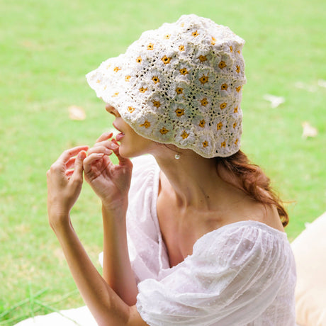 FLORA Crochet Hat, in Off White - Sumiye Co