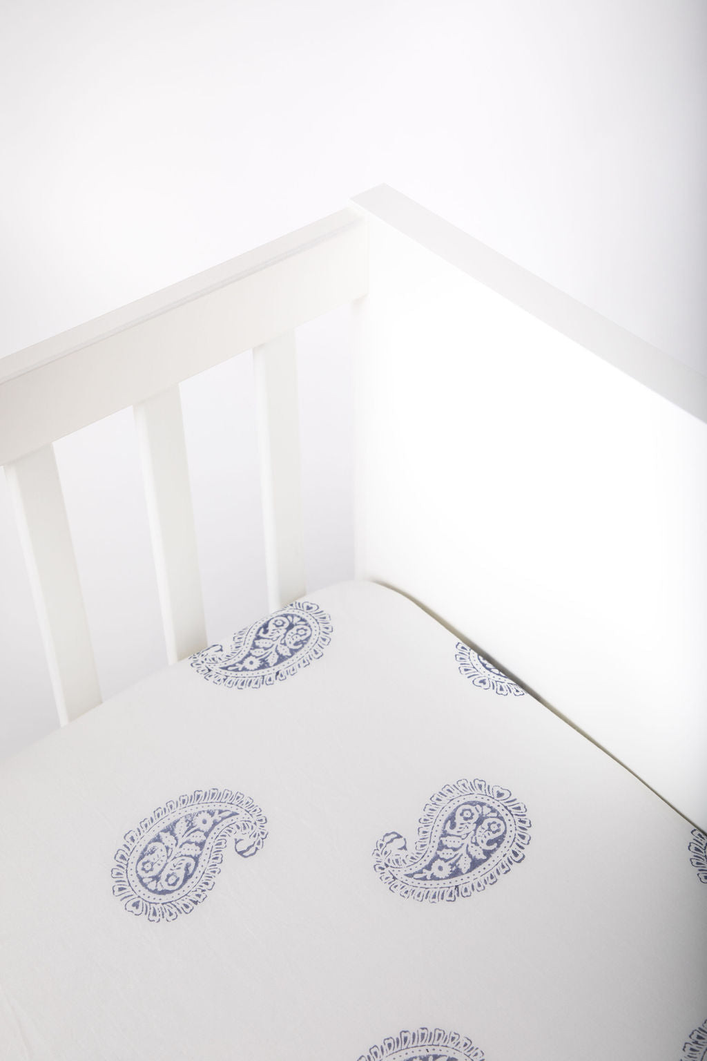 FORT FITTED CRIB SHEET-2