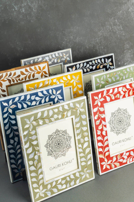 Mother of Pearl Picture Frame - Black 5" x 7" - Sumiye Co