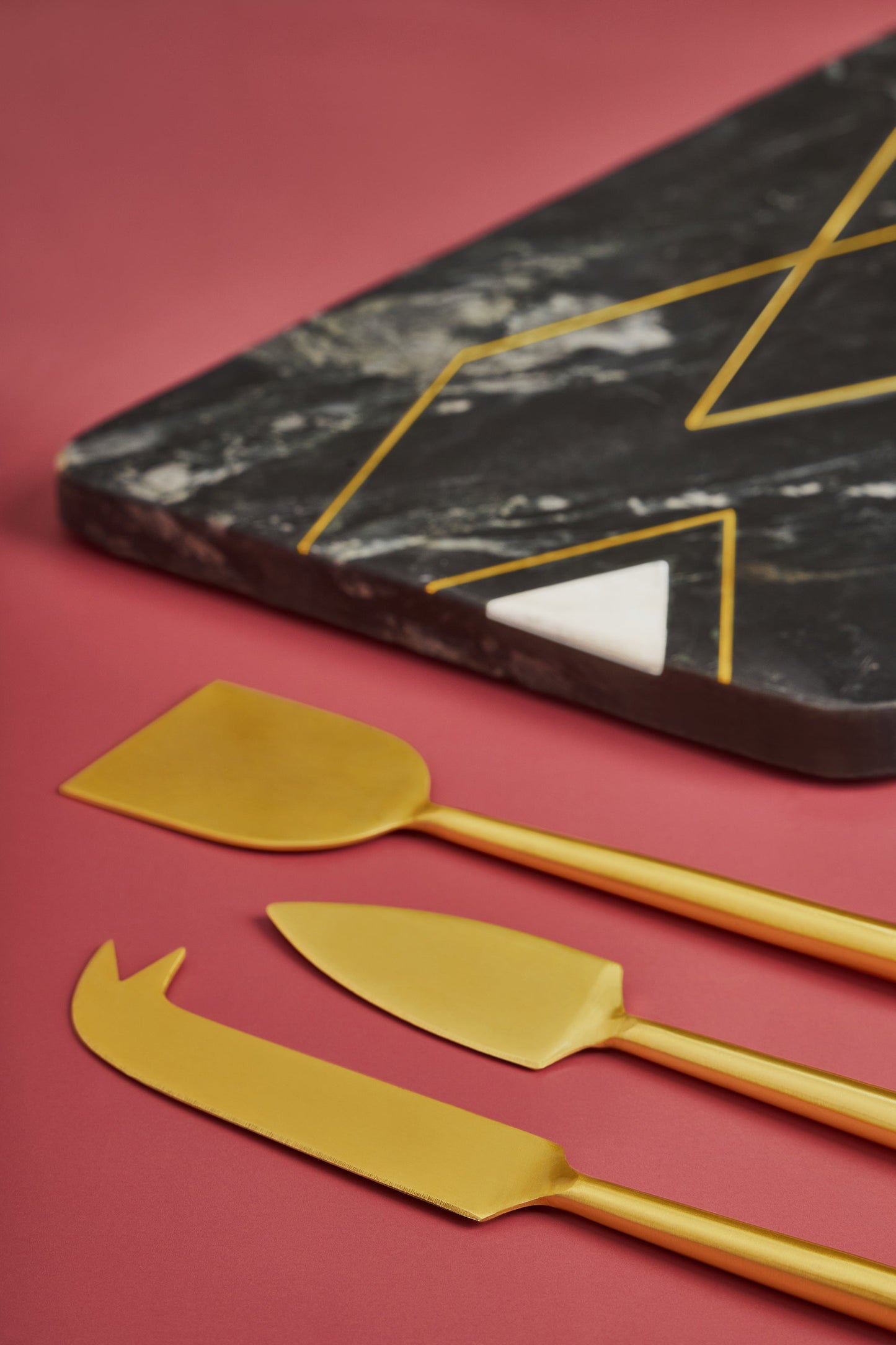 Ambrosia Marble Cheese Board with Knives