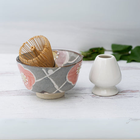 Gray with Flowers Ceramic Matcha Bowl - Sumiye Co