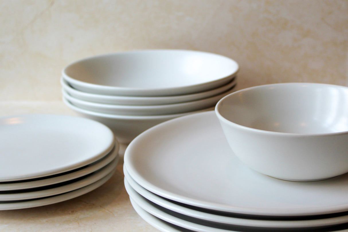 The Heritage Collection (16-pieces)