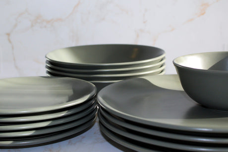 The Heritage Collection (16-pieces)