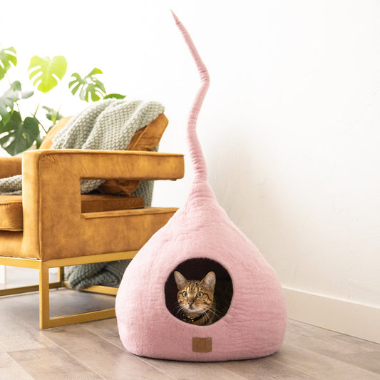 Deluxe Handcrafted Felt Cat Cave With Tail - Valentine Pink