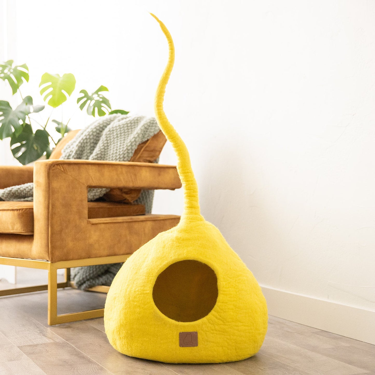 Deluxe Handcrafted Felt Cat Cave With Tail - Sunny Yellow