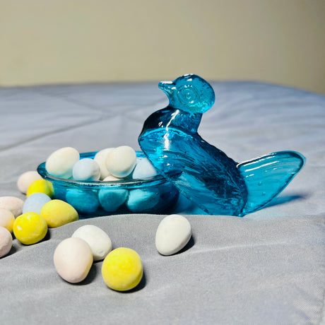 Nesting Hen Bowl & Lid -TURQUOISE | Hand Blown Glass -Colombia - Sumiye Co