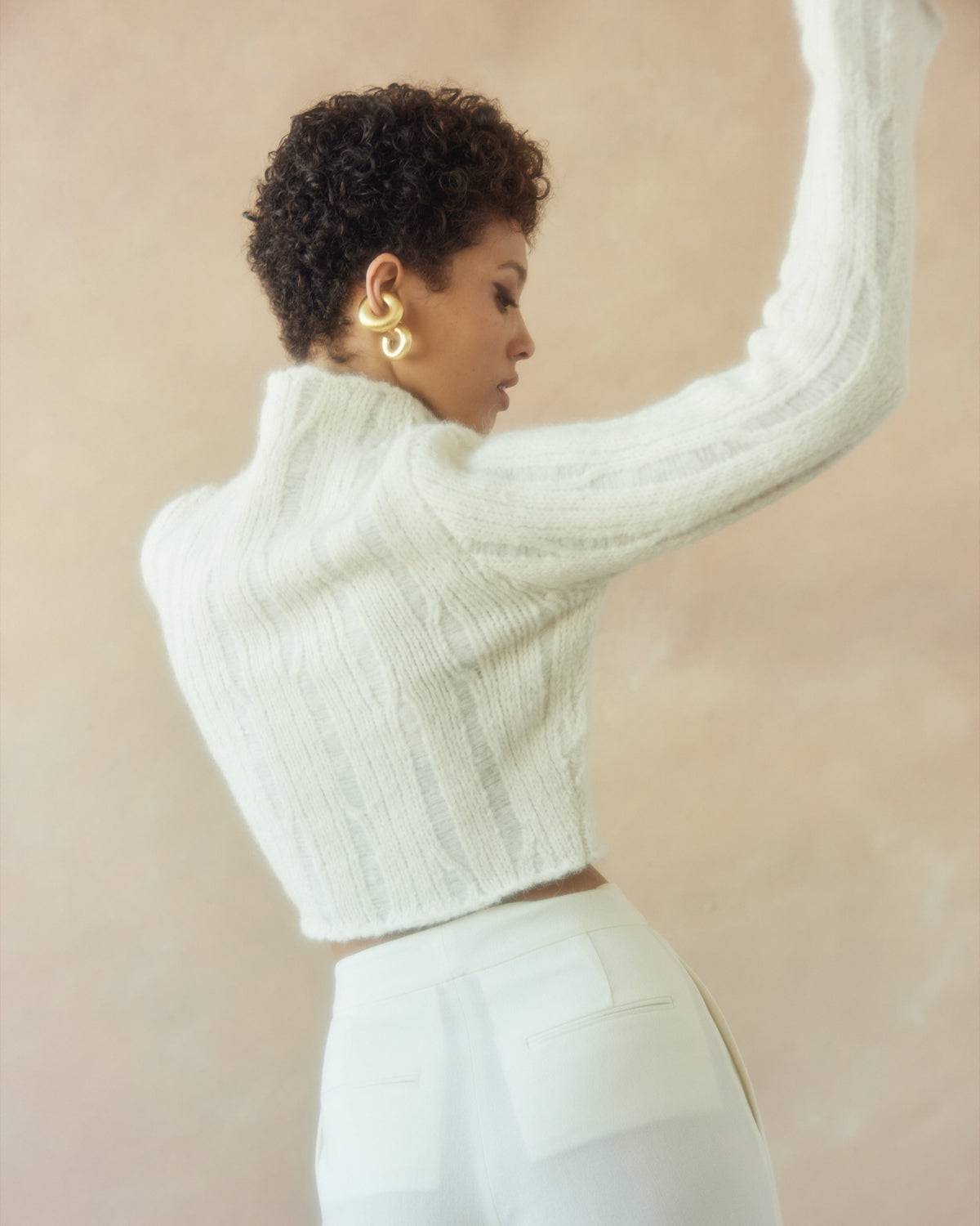 Ribbed Cropped Sweater - Sumiye Co