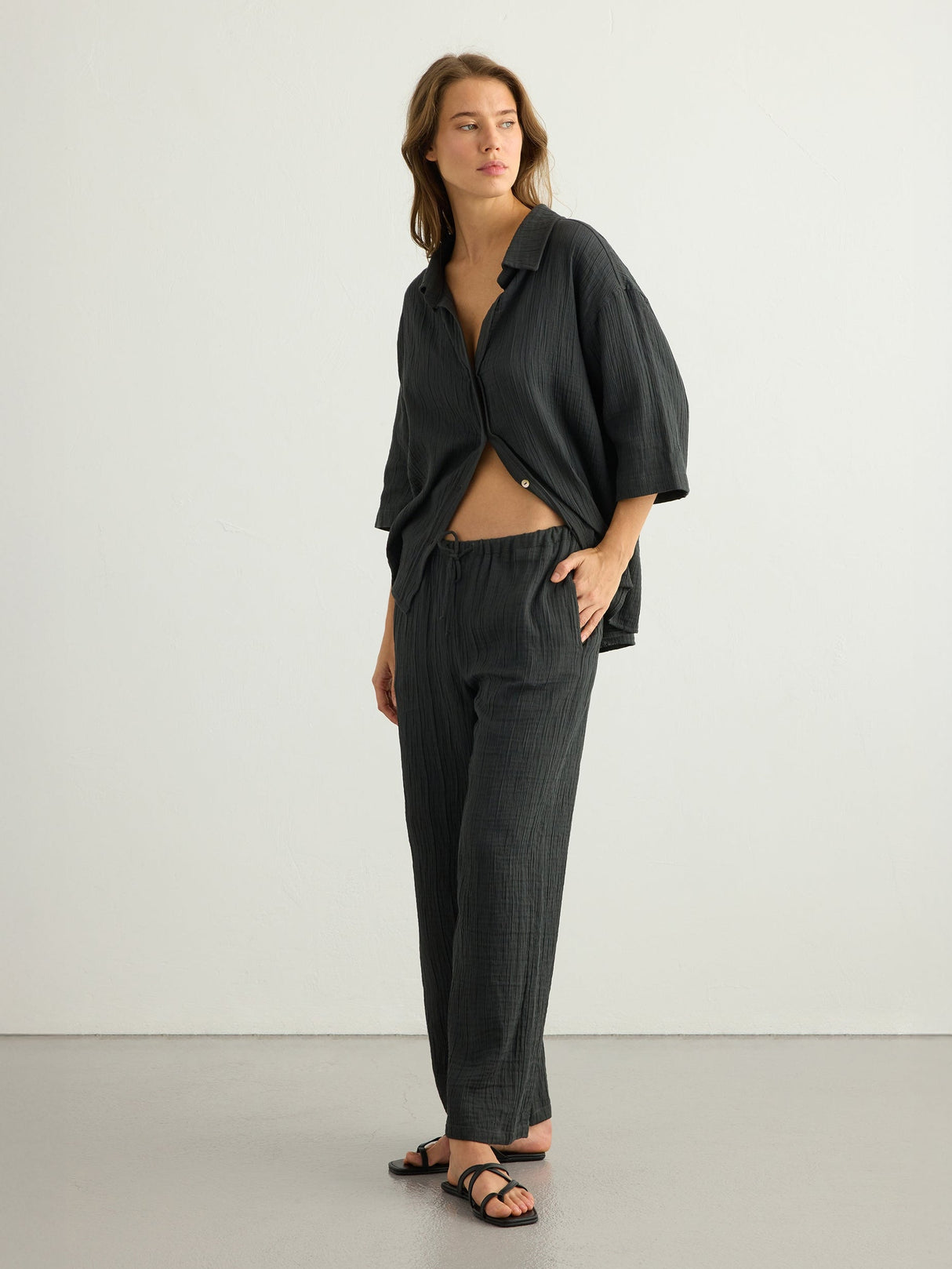 Kaya Drawstring Pants - Charcoal - Sumiye Co