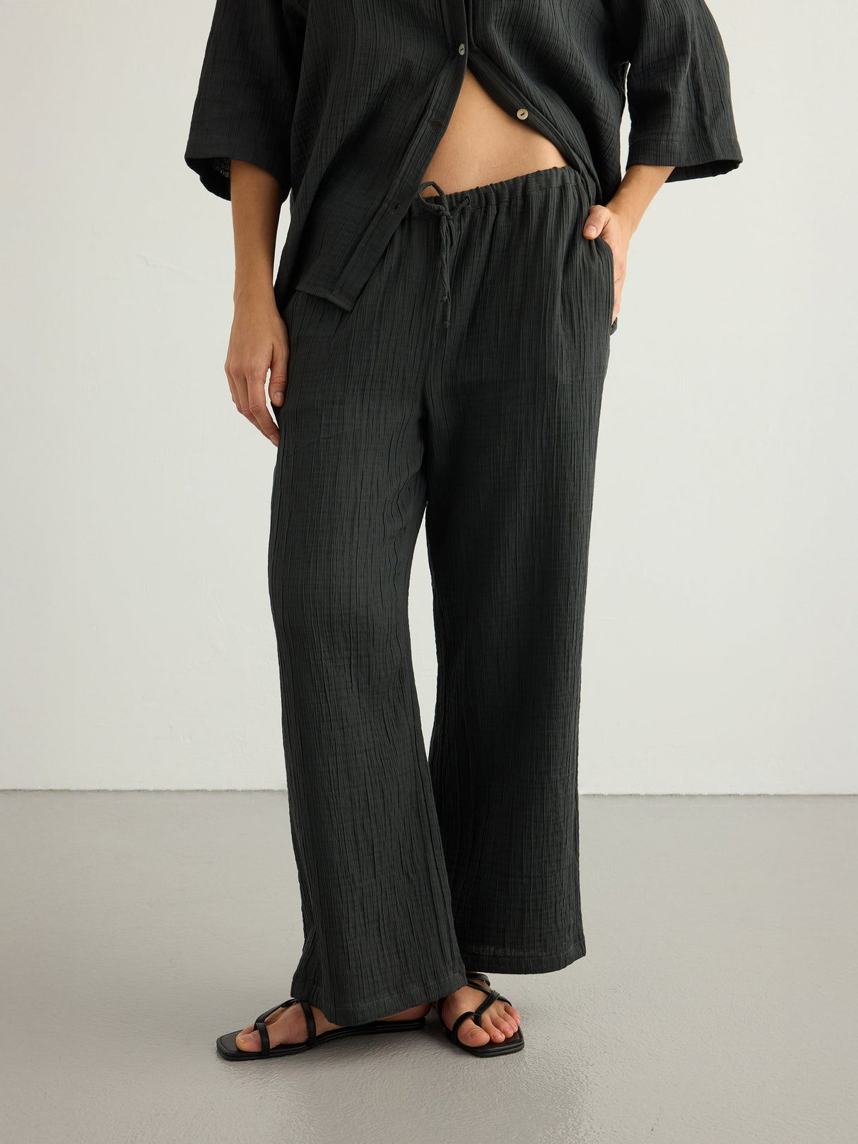 Kaya Drawstring Pants - Charcoal - Sumiye Co