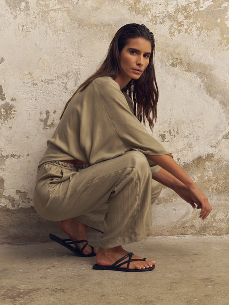 Lucid Knot Top - Khaki Green - Sumiye Co