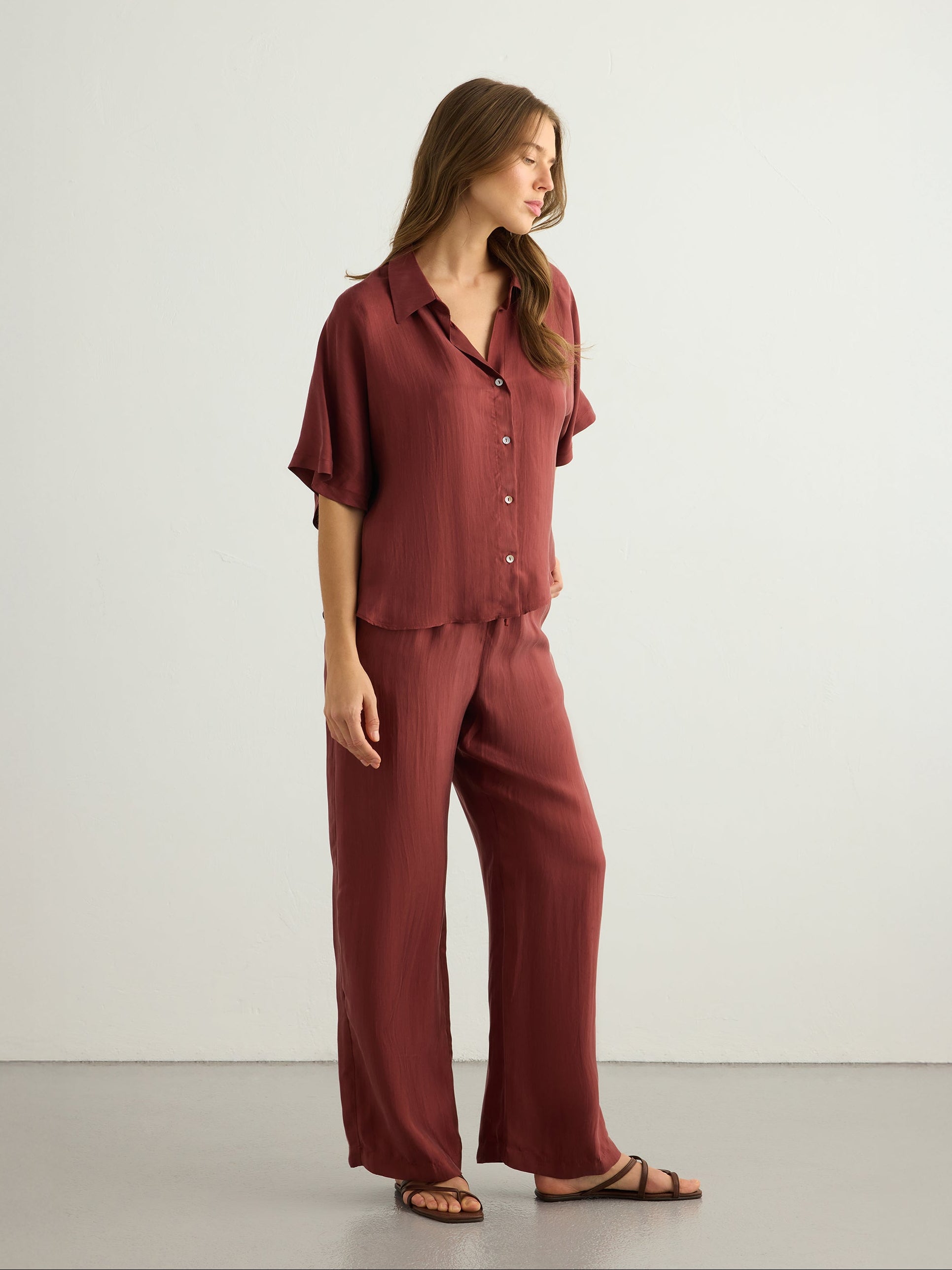 Lucid Flow Shirt - Burgundy - Sumiye Co