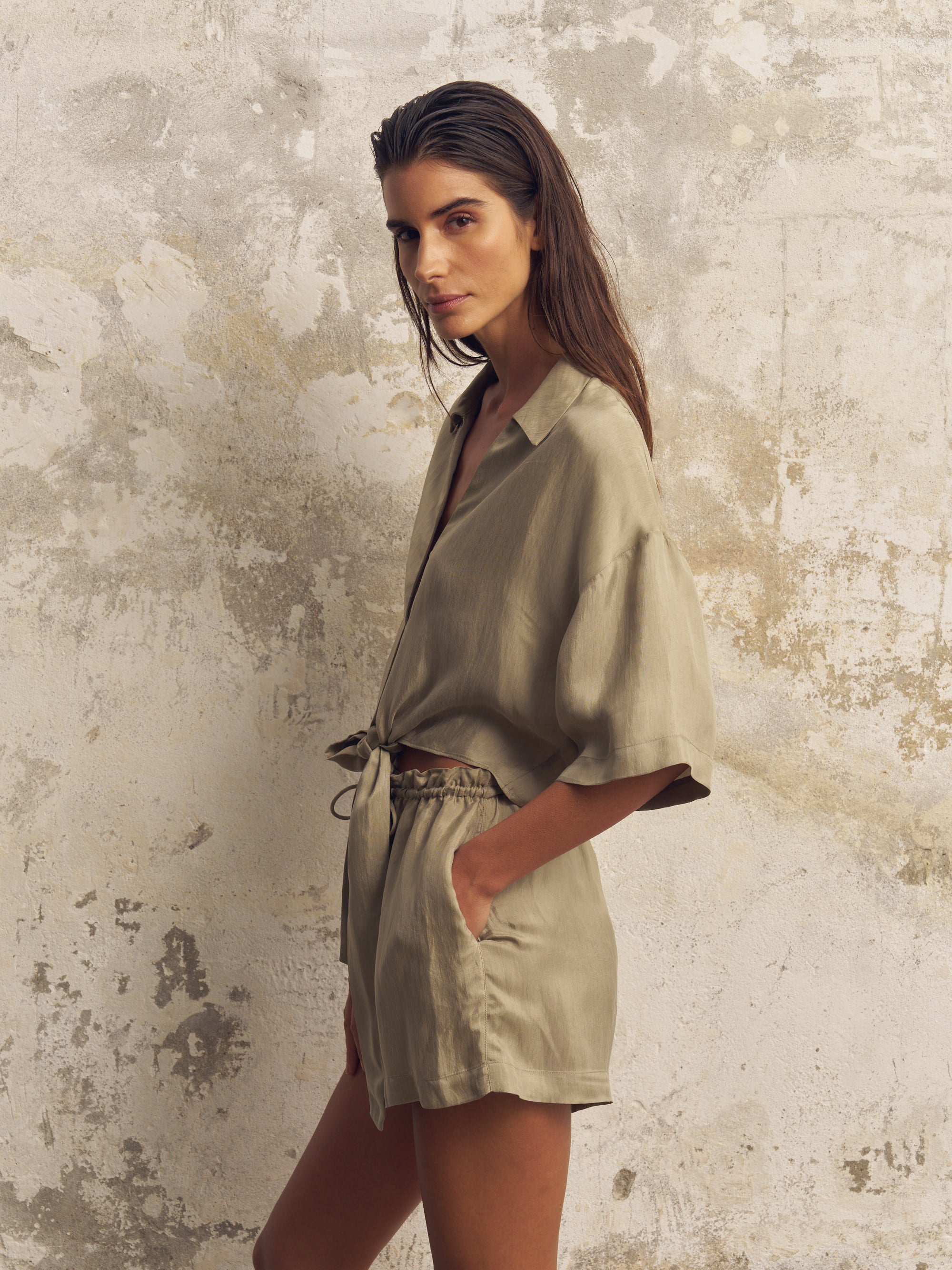 Lucid Tie Shirt - Khaki Green - Sumiye Co