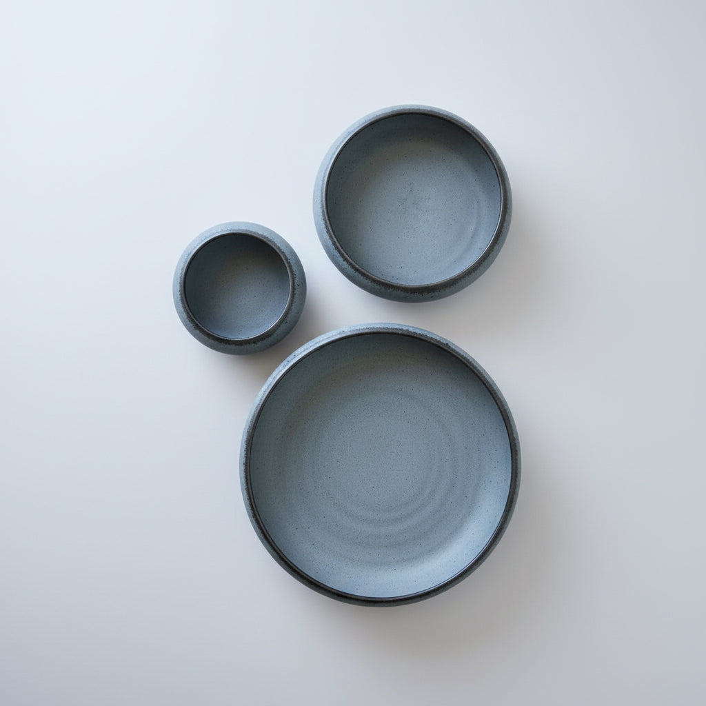 Luna Crescent Plates | Farmhouse Style Stoneware Clay - Sumiye Co