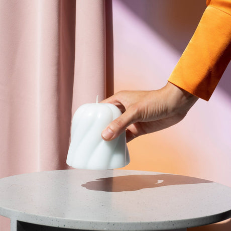 Candle Templo in light blue by OCTAEVO