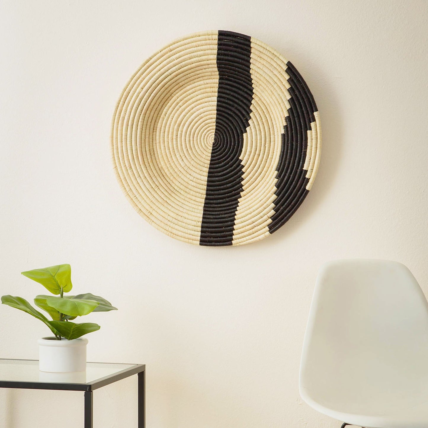 24" Modern Wall Plate - Double Stripe | Home Decor