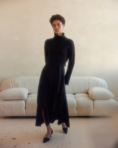 Ribbed Cropped Sweater - Sumiye Co