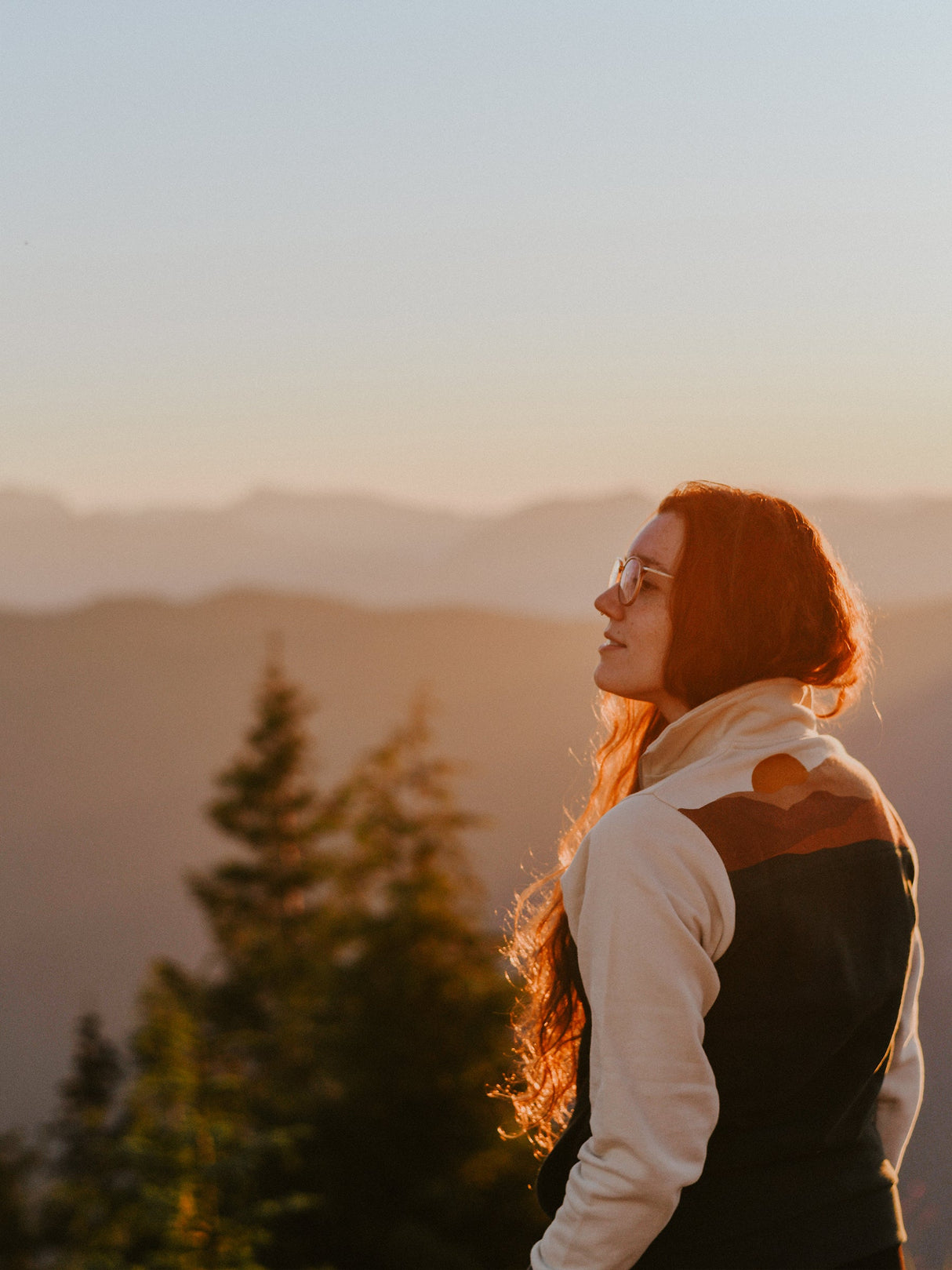 Mountain Sunset Quarter-Zip - Sumiye Co