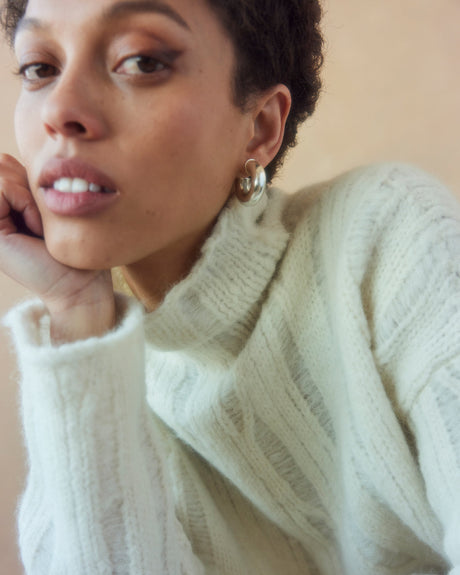 Ribbed Cropped Sweater - Sumiye Co