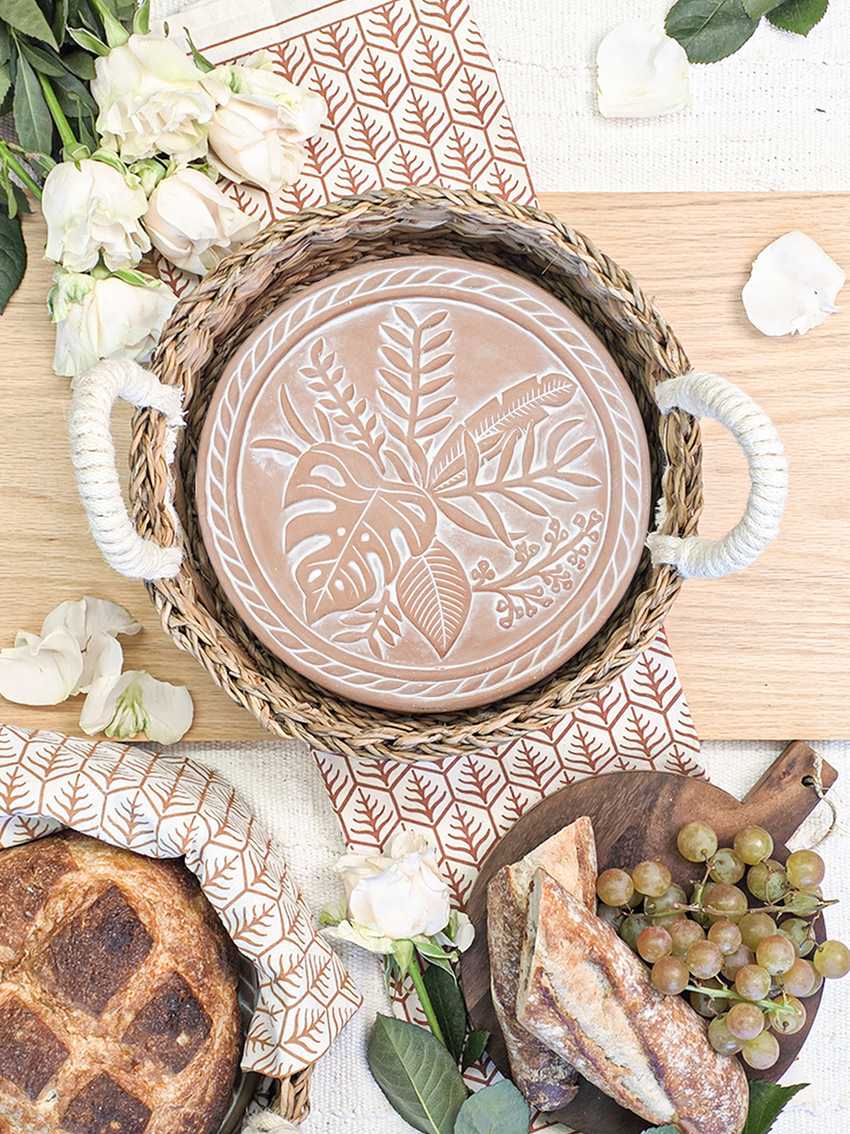 Bread Warmer & Basket Gift Set with Tea Towel - Plant Round-1