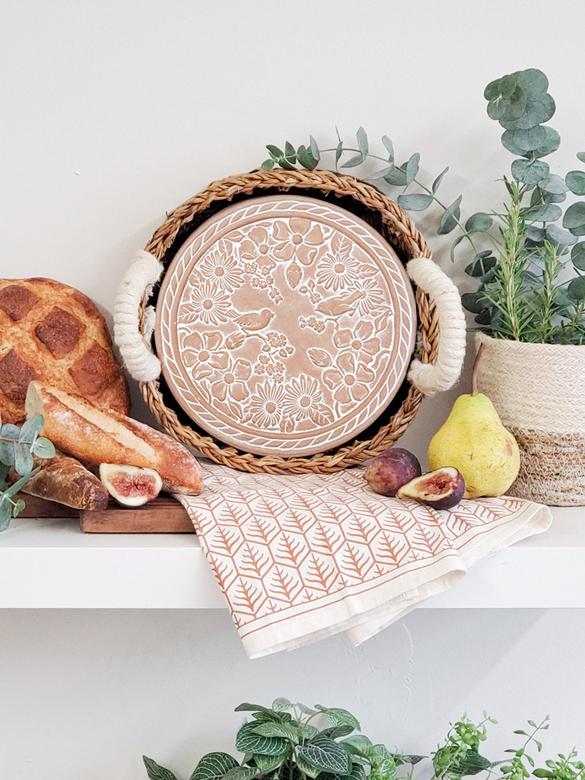 Bread Warmer & Basket Gift Set with Tea Towel - Garden Round-1