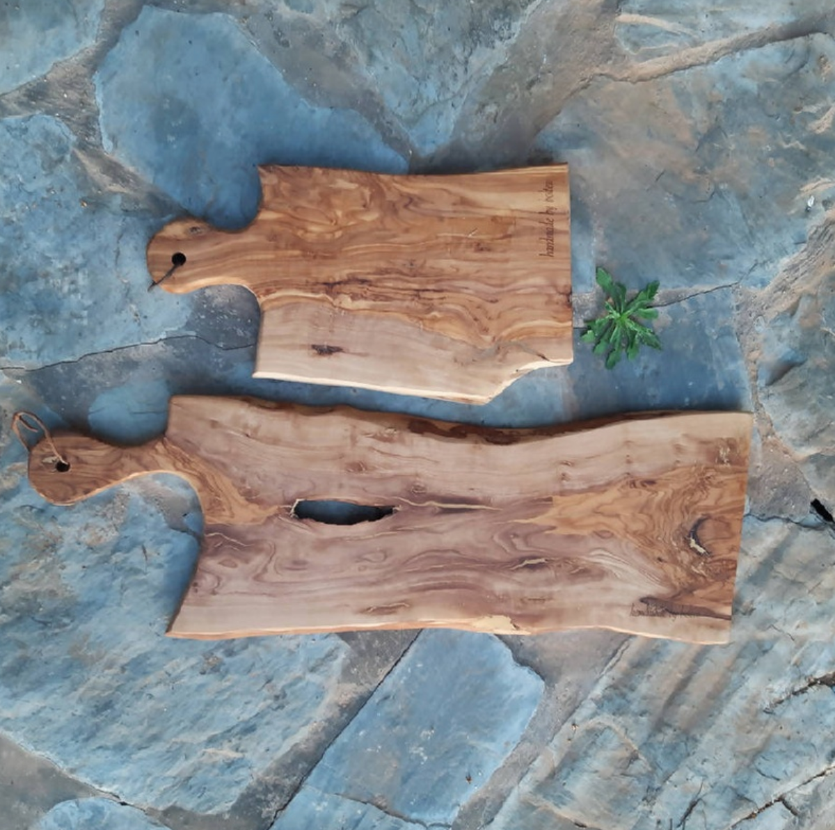 Moroccan Olive Wood Cutting Board - Thumbnail 4