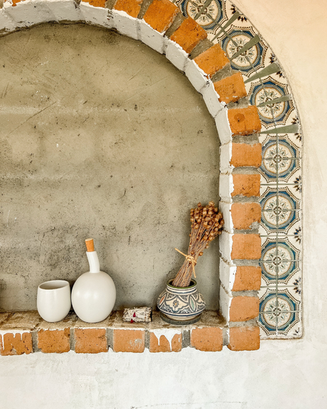 Stoneware Olive Oil Dispenser - Zitouna 34 oz - Sumiye Co