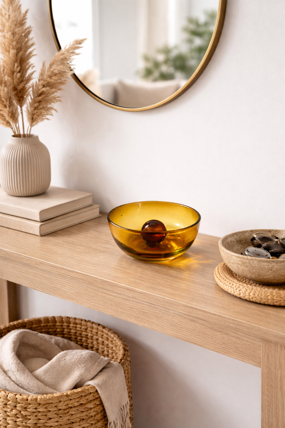 Tres Palos Amber Bowl | Artisanal Glasswork Decor