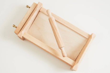 Italian Pasta Chitarra with Rolling Pin - Small - Sumiye Co