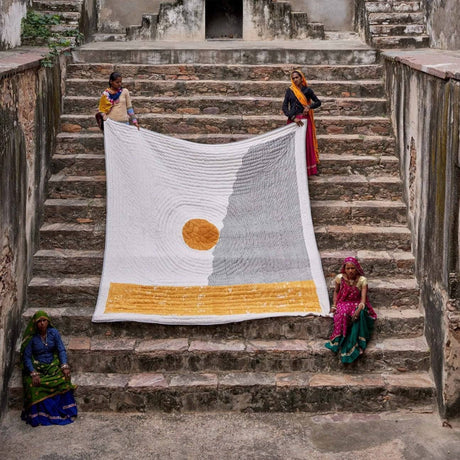 New Moon Quilt - Sumiye Co