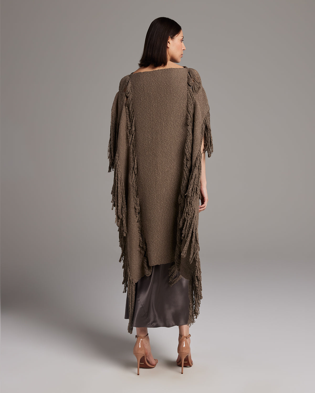 Lace Fringe Manta - Sumiye Co