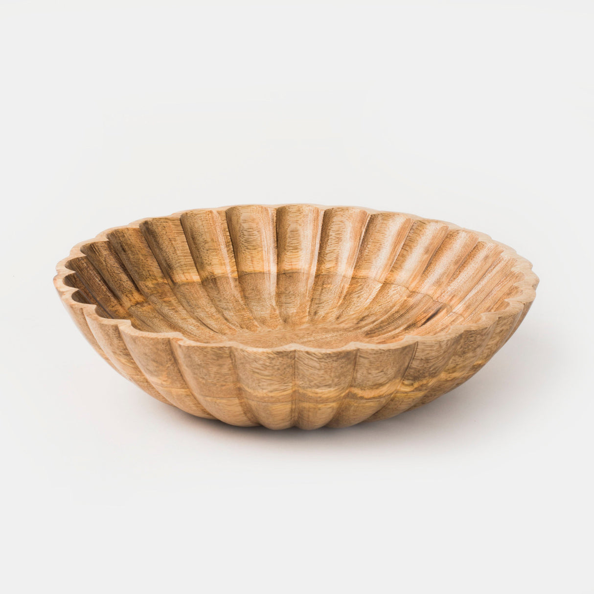 Scallop Serenity Bowls - Natural - Sumiye Co