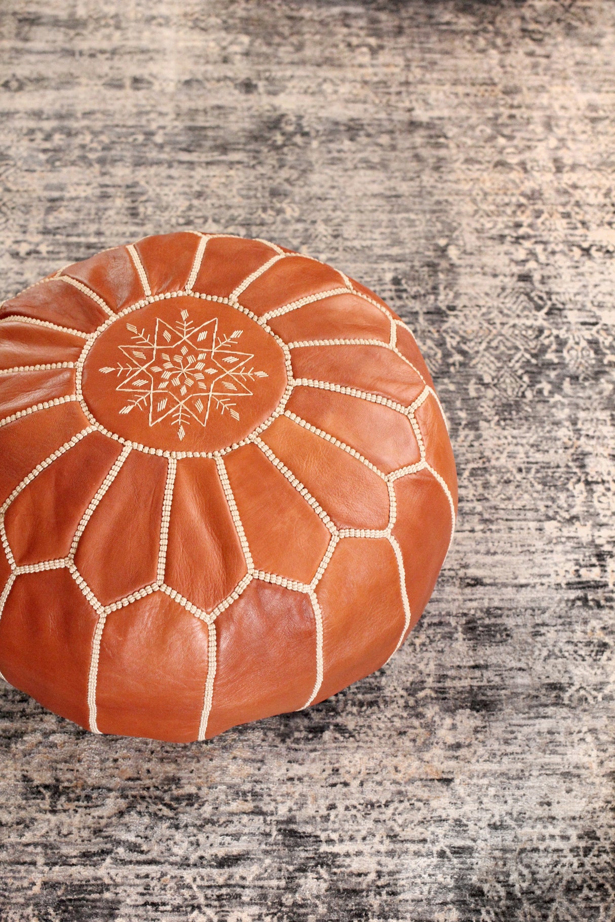 Jasmine Pouf - Sumiye Co
