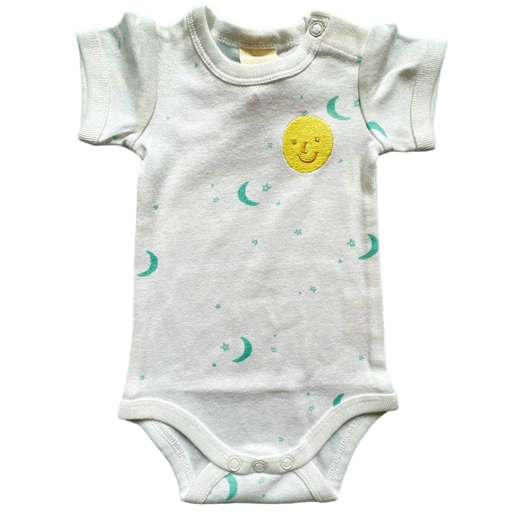 Embroidered Baby Onesie - Moon & Stars - Sumiye Co
