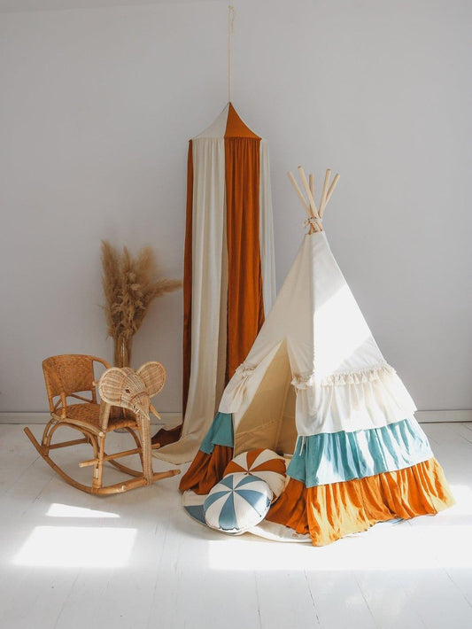 “Circus” Teepee Tent with Frills