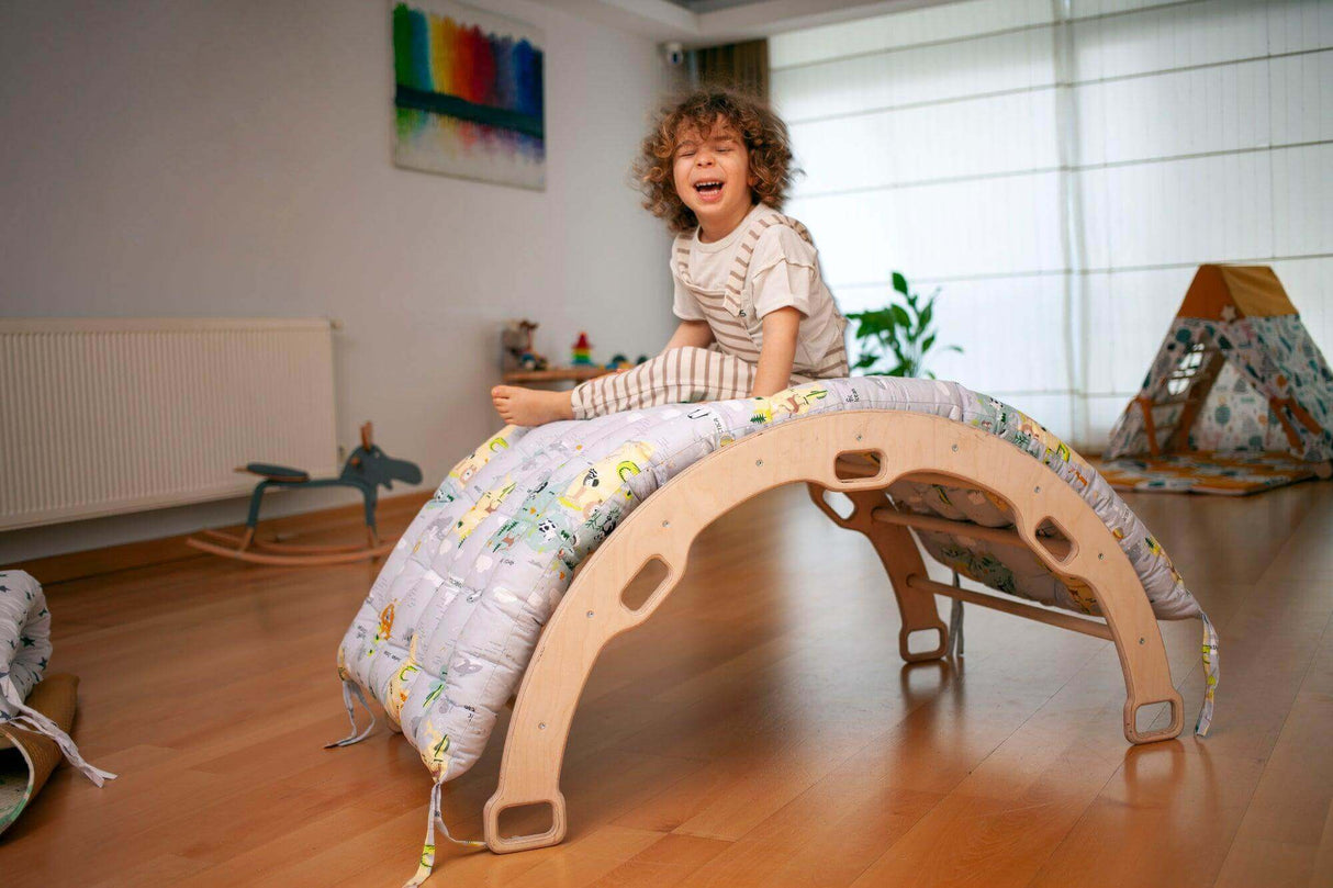 XL Climbing Arch/Rocker & Map Pattern Cushion Set-0