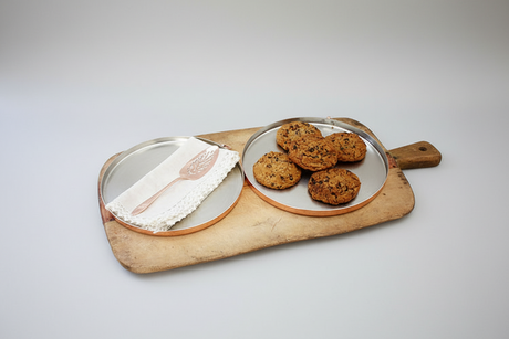 Copper Round Baking Tray (11” or 12”) | Vintage Inspired - Sumiye Co