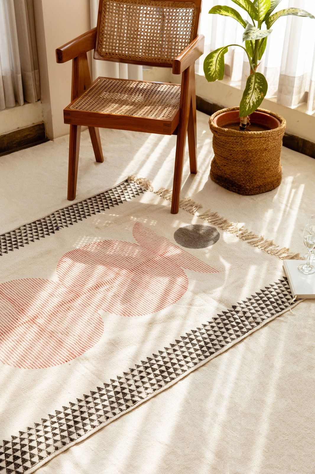 Plentiful Rug - Sumiye Co