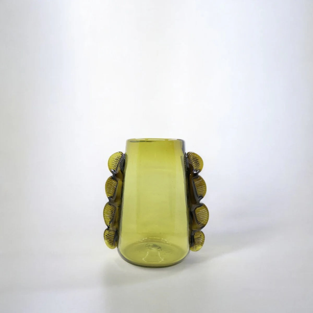 Betta Green Glass Vase | Handcrafted in Guadalajara Mexico - Sumiye Co