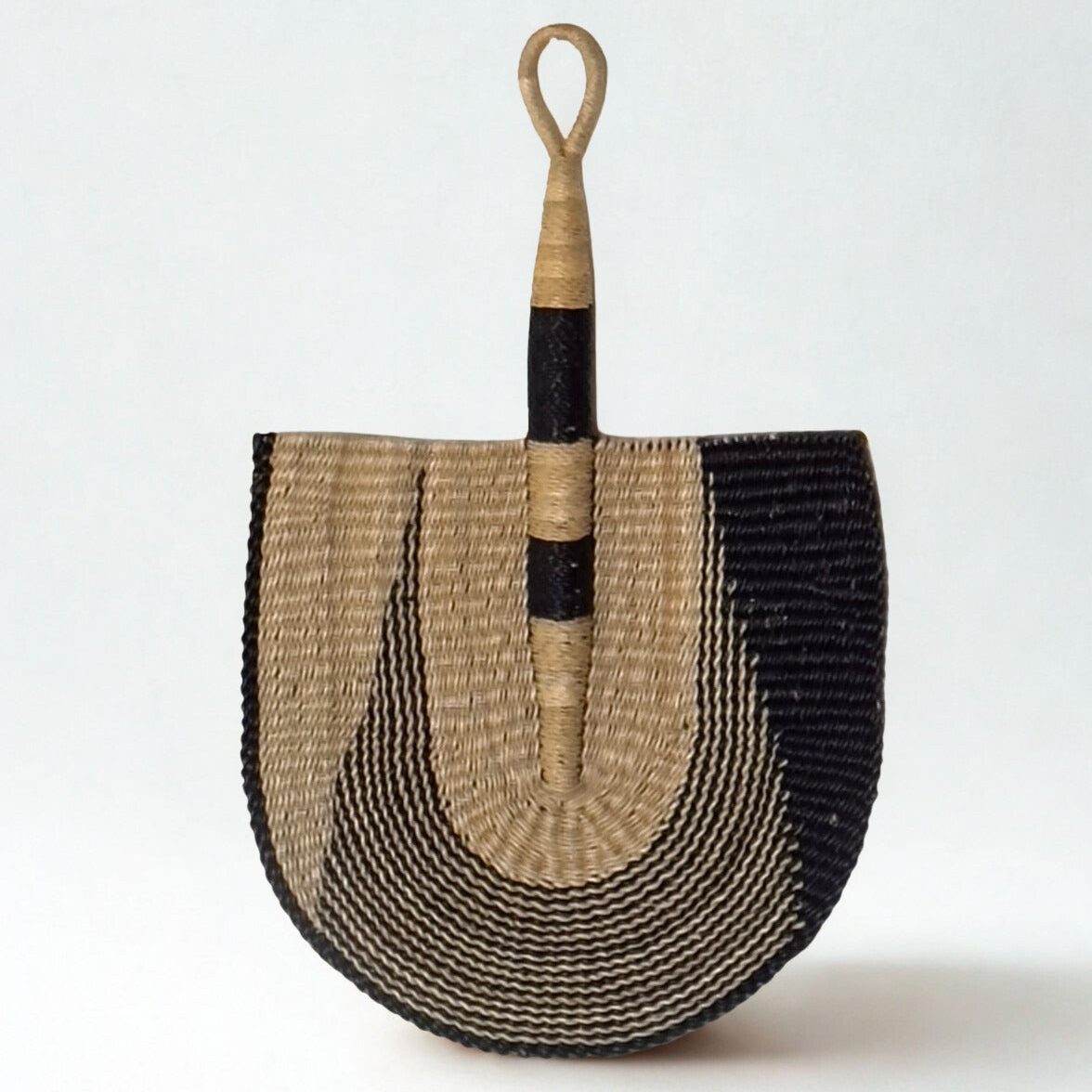 Standard Fan in Natural & Black