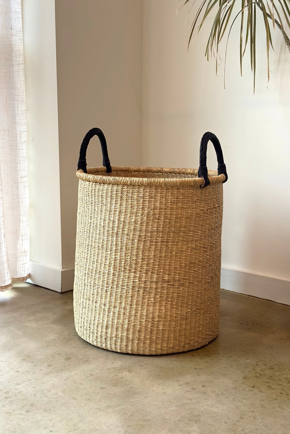 Handwoven Hamper - Natural - Large - Sumiye Co
