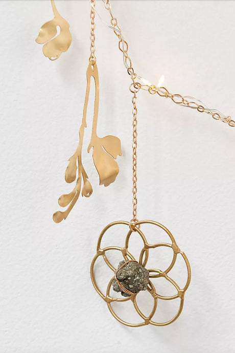 Flower of Life Healing Crystal Grid Garland with String Lighting - Sumiye Co