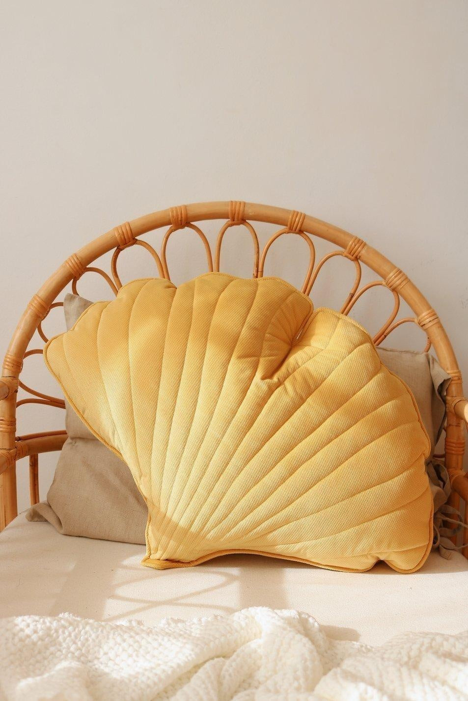 Ginkgo Leaf Pillow Velvet “Honey” | Kids Room & Nursery Decor