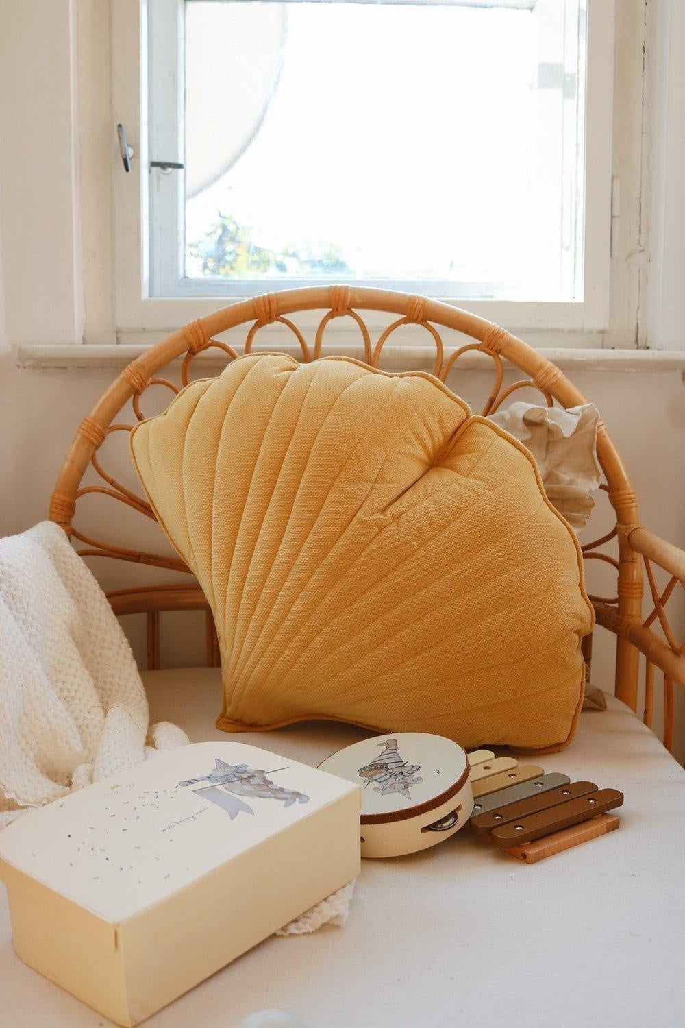 Ginkgo Leaf Pillow Velvet “Honey” | Kids Room & Nursery Decor