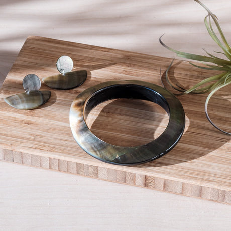 Jewelry - Geometric Earrings, Iridescent Grey - Shell Jewelry | LIKHÂ - LIKHÂ